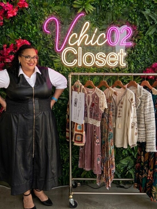 Free People Other - VCHIC02! Live Show Listing!